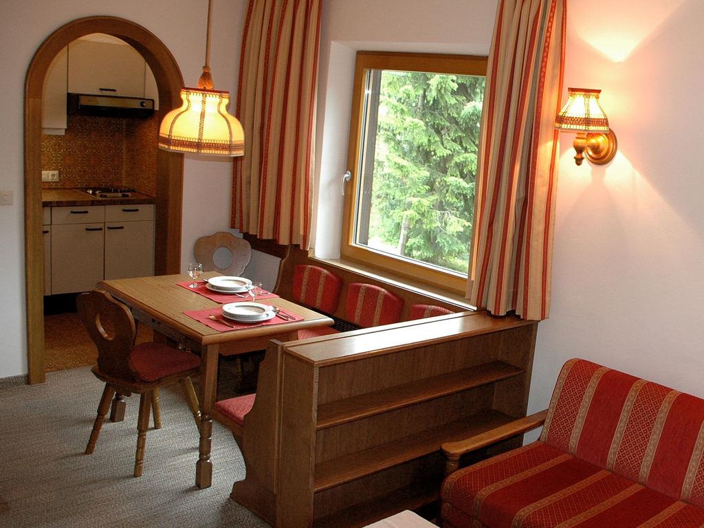 Appartements Vilsalp Tannheim Zimmer foto
